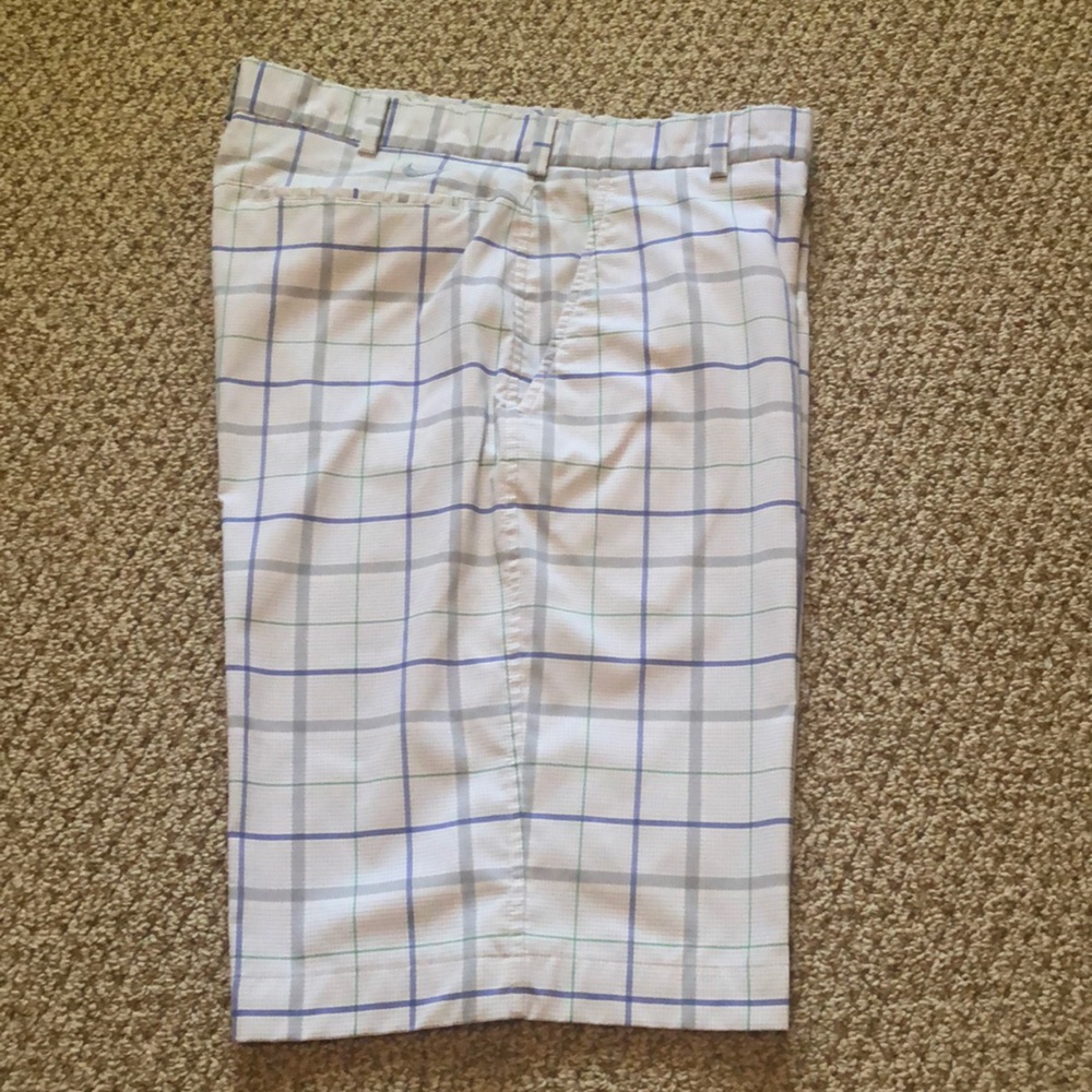 Nike golf shorts